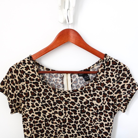 Cheetah Print Peplum Shirt - Picture 5 of 5